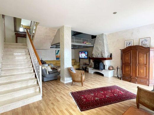 Luxus-Haus in Fuengirola, Málaga