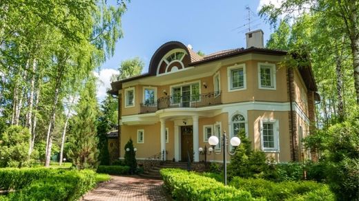 Villa - Pozdnyakovo, Moscow Oblast