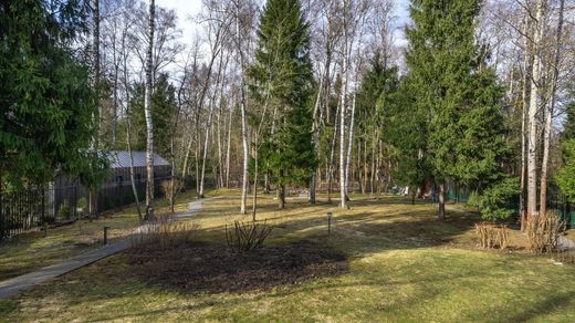 Αγροτεμάχιο σε Laykovo, Moscow Oblast