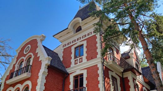 Villa in Ozëra, Moscow Oblast