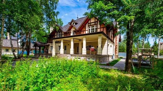 Villa a Ozëra, Moskovskaya Oblast’