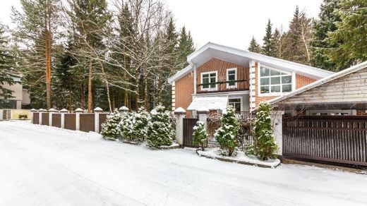 Villa à Taraskovo, Moscow Oblast