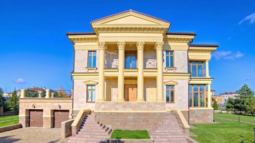 Villa à Voronino, Moscow Oblast