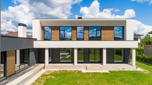 Villa in Istra, Moscow Oblast