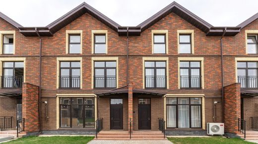 Casa adosada en Krasnyy Posëlok, Moscu Ciudad Federal