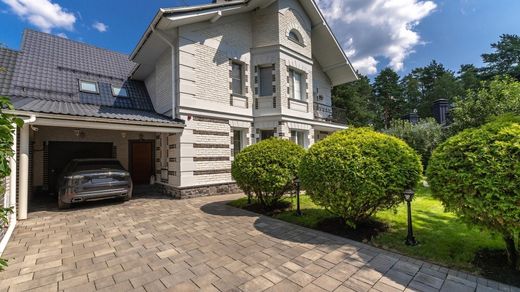 Polyany, Moscow Oblastのヴィラ