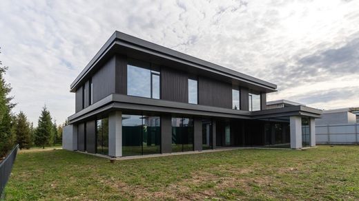 Villa in Zakharovo, Moskovskaya