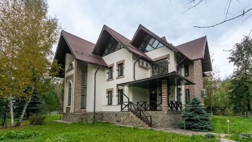 Villa a Istra, Moscow Oblast