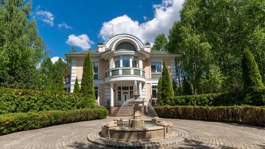 Villa a Pozdnyakovo, Moscow Oblast