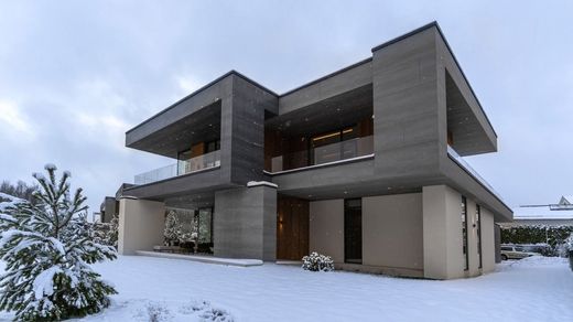 Villa à Tagan’kovo, Moscow Oblast