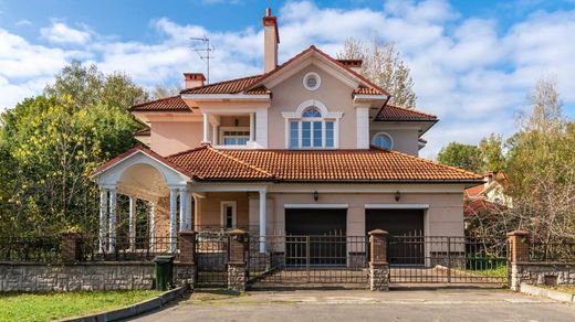 Villa in Mytishchi, Moscow Oblast