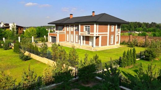 Villa in Glukhovo, Moscow Oblast