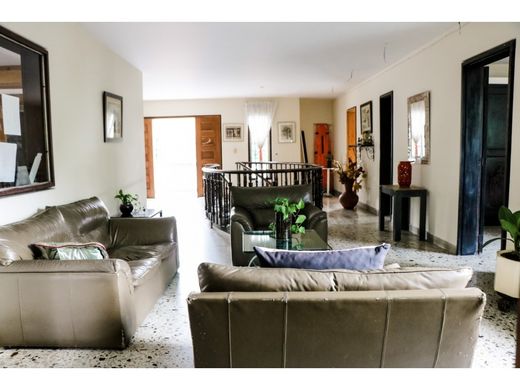 豪宅  麦德林, Medellín