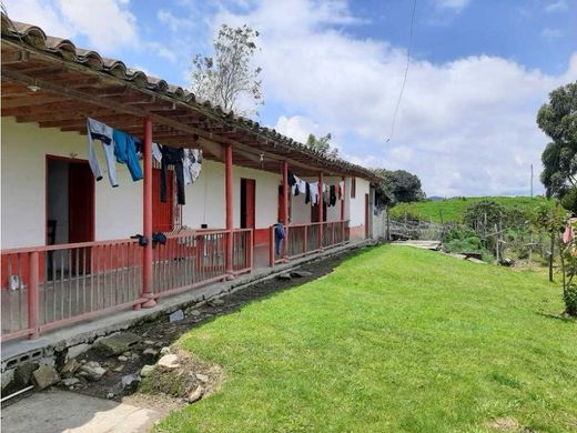 Ρουστίκ ή αγροικία σε Carmen de Viboral, El Carmen de Viboral