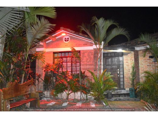 Country House in Armenia, Quindío Department