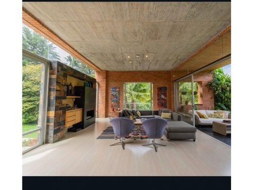 豪宅  麦德林, Medellín