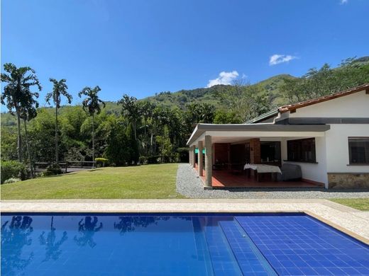 Farmhouse in Titiribí, Departamento de Antioquia