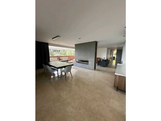 メデリン, Medellínのアパートメント