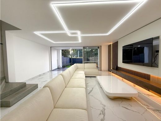 Luxury home in Medellín, Departamento de Antioquia