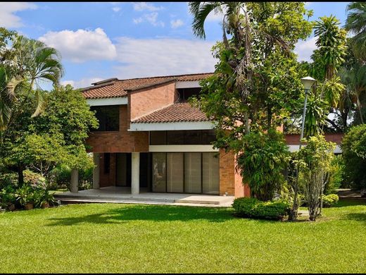 컨트리하우스 / Cali, Departamento del Valle del Cauca