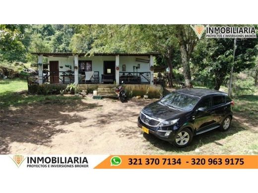 Rustykalny lub Wiejski w Pinchote, Departamento de Santander