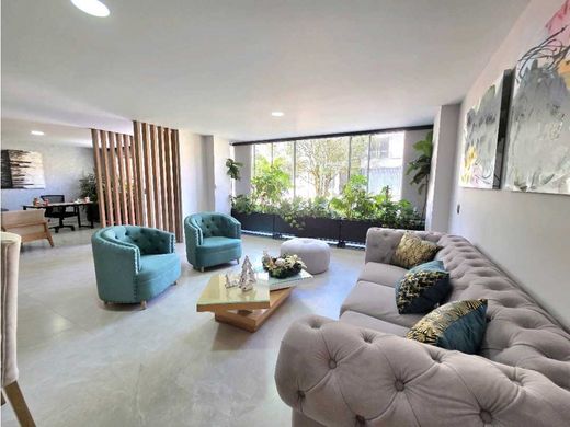 Sabaneta, La Estrellaの高級住宅