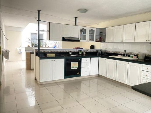 Luxury home in Medellín, Departamento de Antioquia