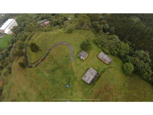 Участок, Кальдас, Caldas