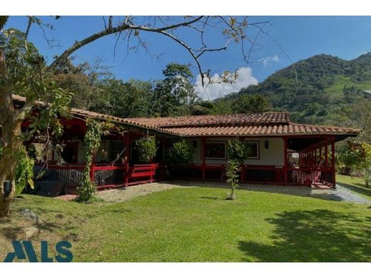 Farmhouse in Santo Domingo, Departamento de Antioquia