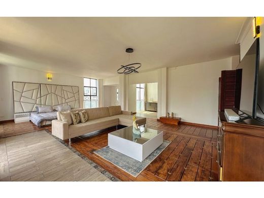 펜트하우스 / 메데인, Medellín