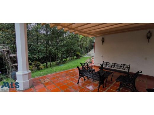 Luxus-Haus in Medellín, Departamento de Antioquia