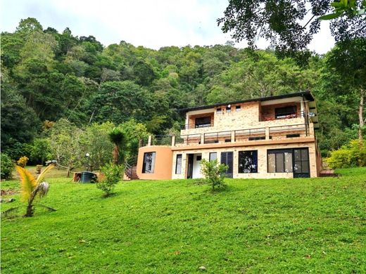 Otel Anolaima, Departamento de Cundinamarca