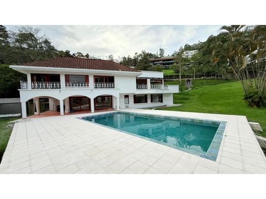 Luxe woning in Medellín, Departamento de Antioquia