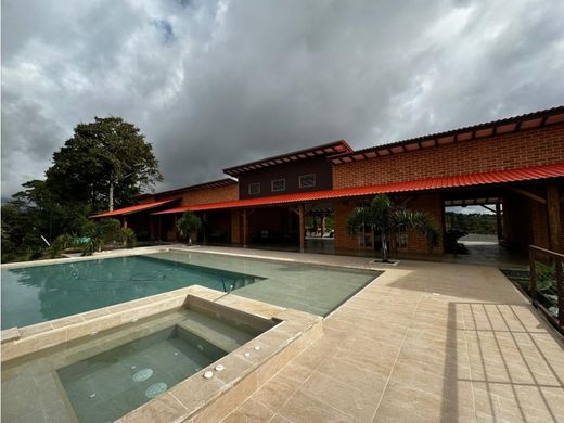 Gutshaus oder Landhaus in Filandia, Quindío Department