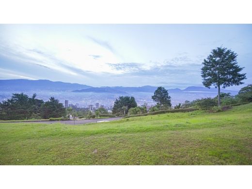 Grundstück in Medellín, Departamento de Antioquia