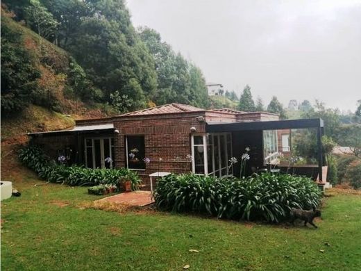 Элитный дом, Envigado, Departamento de Antioquia