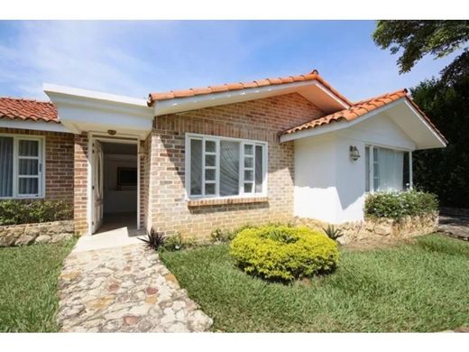 Residential complexes in Santiago de Cali, Cali