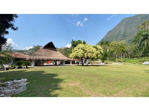 Farmhouse in Venecia, Departamento de Antioquia