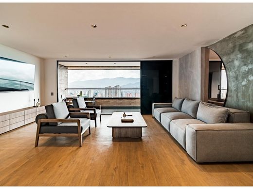 Apartment / Etagenwohnung in Medellín, Departamento de Antioquia