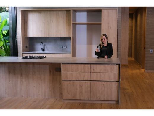 Piso / Apartamento en Medellín, Departamento de Antioquia