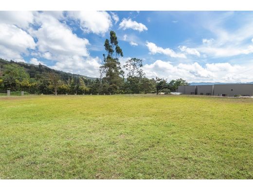 Teren w Retiro, Departamento de Antioquia
