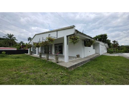 Country House in Armenia, Quindío Department