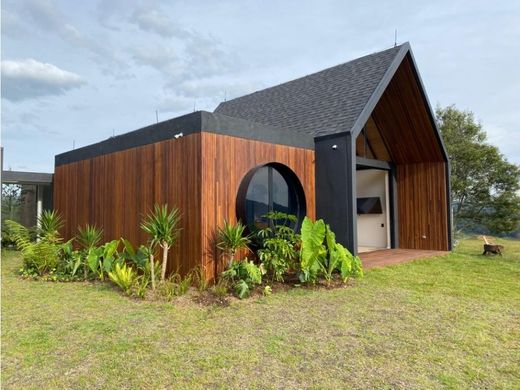 Country House in Retiro, Departamento de Antioquia