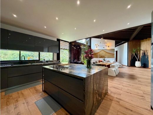 Luxury home in Retiro, Departamento de Antioquia