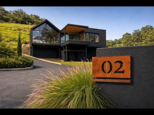 Country House in Retiro, Departamento de Antioquia