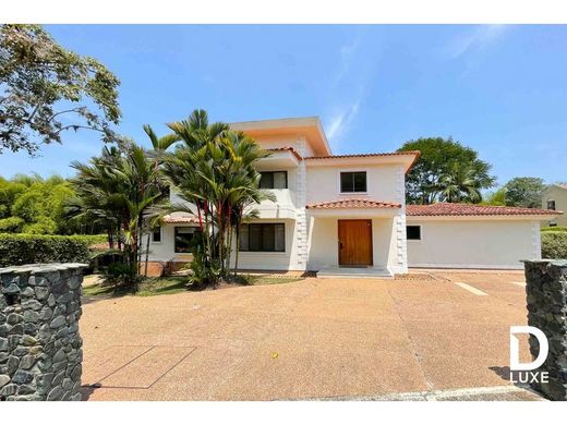 Luxus-Haus in Pereira, Departamento de Risaralda