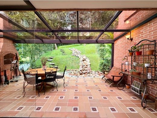 Lüks ev Envigado, Departamento de Antioquia