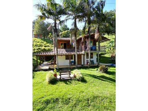 Загородный Дом, La Ceja, Departamento de Antioquia