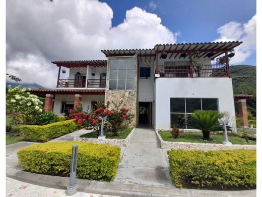 Farmhouse in Ciudad Bolívar, Departamento de Antioquia