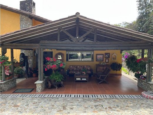 Farmhouse in Retiro, Departamento de Antioquia
